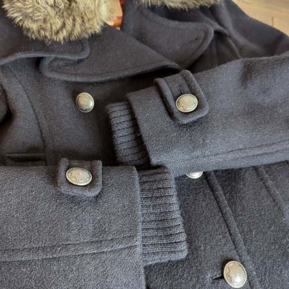 Aritzia Community Black Wool Winter Coat with Faux Fur Collar XS - Picture 14 of 16
